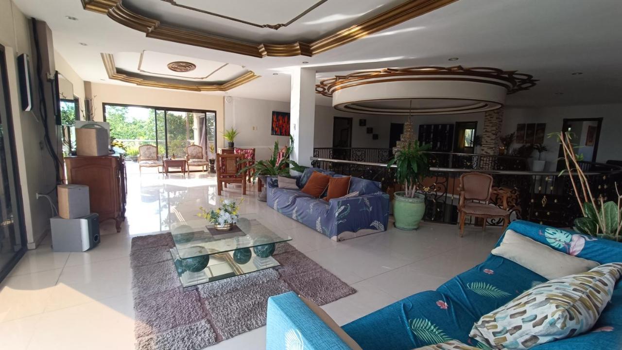 Verano Guesthouse Città di Tagbilaran Esterno foto
